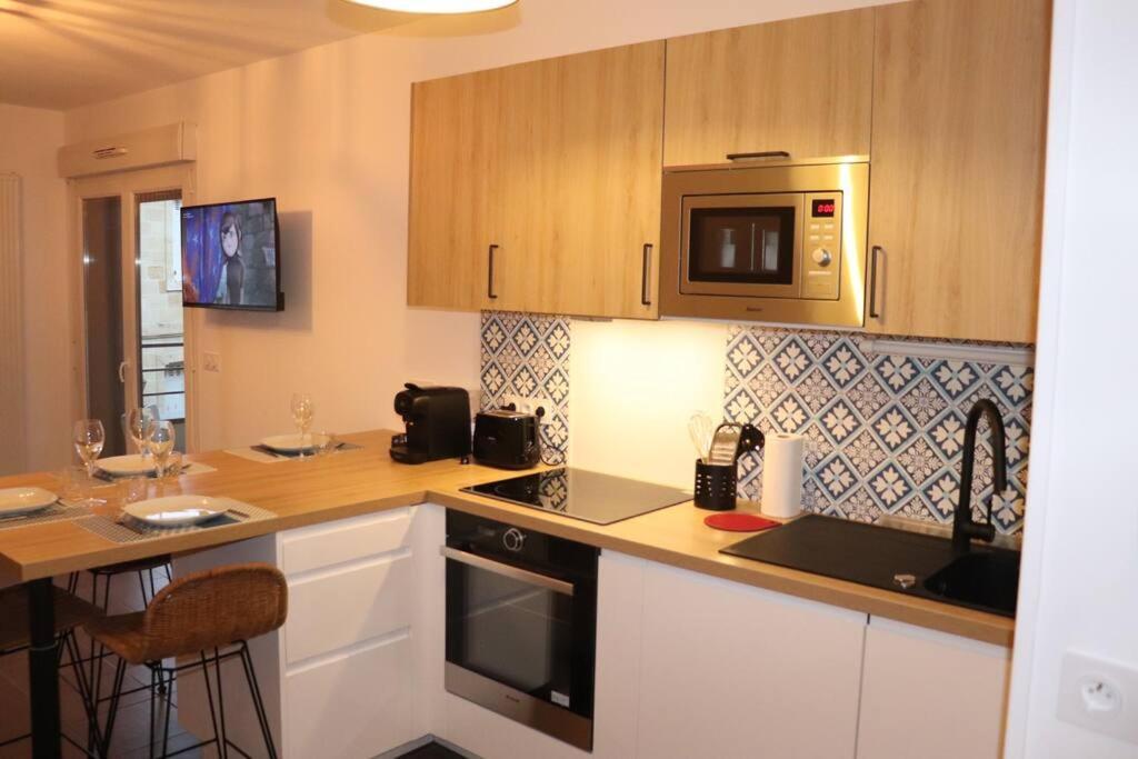 Apartmán Les Cedres -Tram A 50 Metres, Bordeaux A 5 Minutes, Parking Cenon Exteriér fotografie